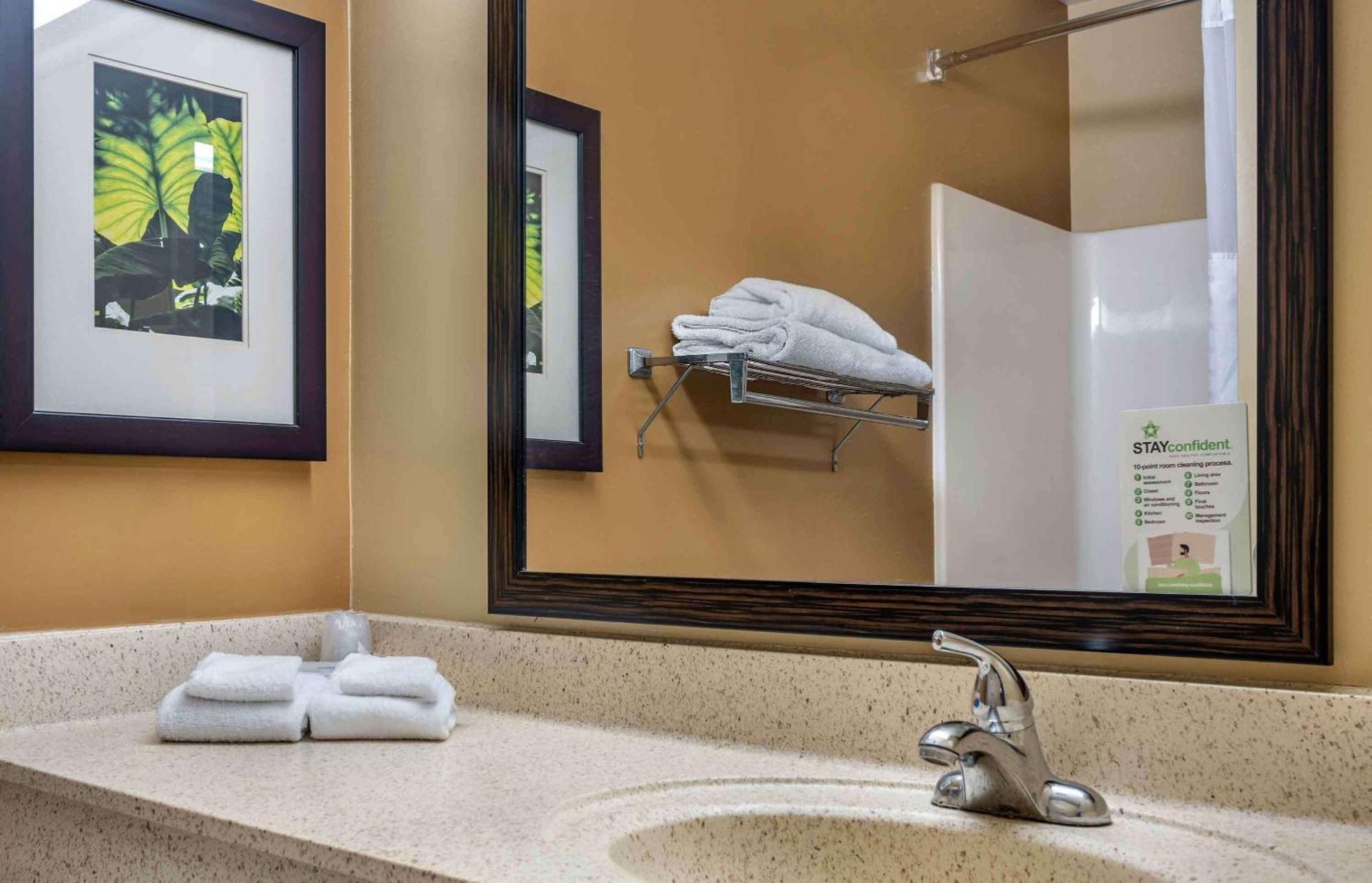 Extended Stay America Suites - Kansas City - Overland Park - Quivira Rd Lenexa Kültér fotó
