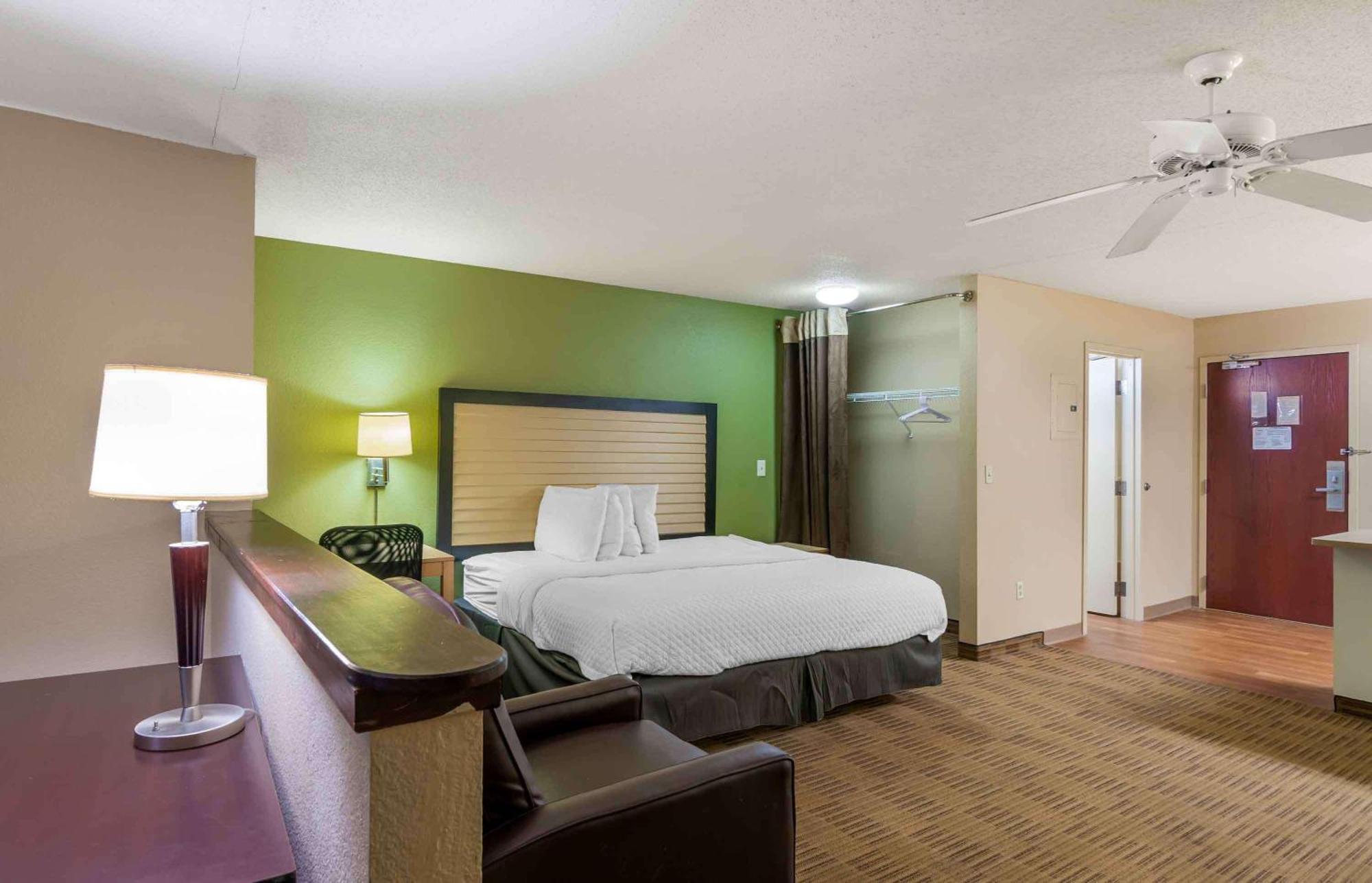 Extended Stay America Suites - Kansas City - Overland Park - Quivira Rd Lenexa Kültér fotó