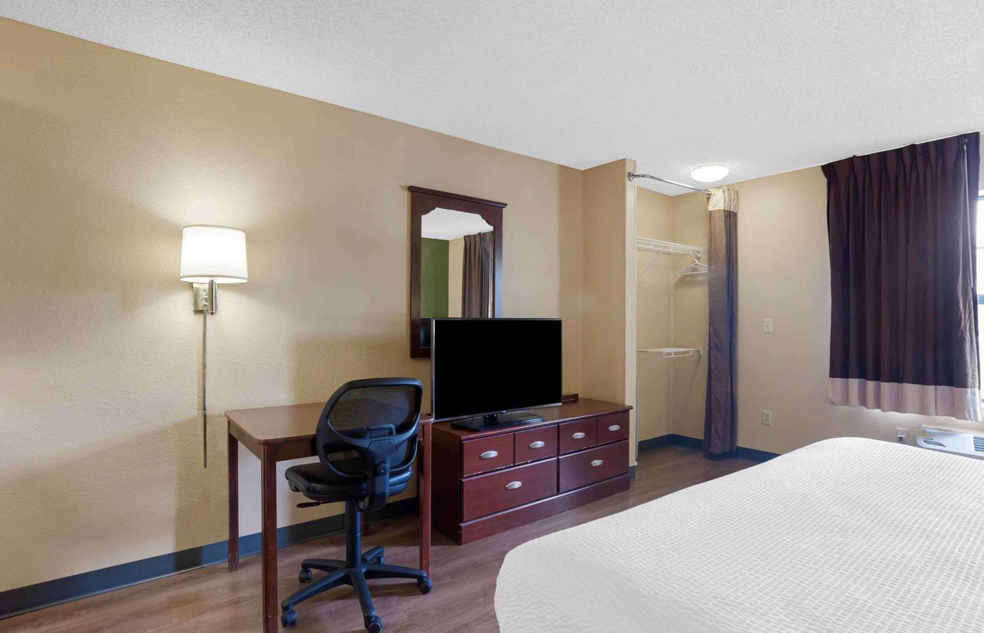 Extended Stay America Suites - Kansas City - Overland Park - Quivira Rd Lenexa Kültér fotó